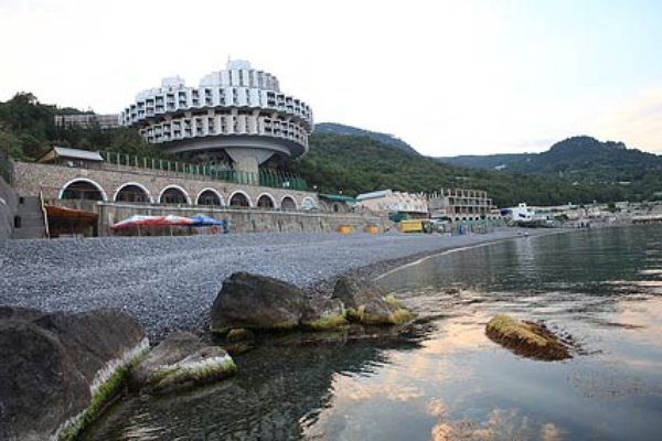 Золотой пляж Курпаты