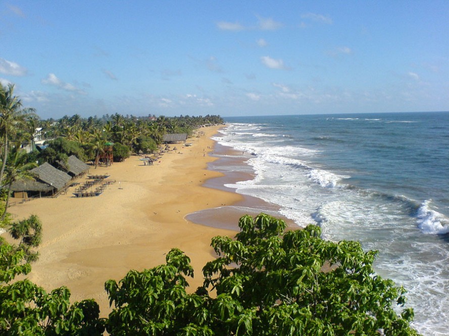 Веб камеры шри ланка. Пляж Маунт Лавиния Шри Ланка. Отель Маунт Лавиния Шри Ланка. Коломбо, Маунт Лавиния пляж. Дехивала-Маунт-Лавиния города Шри-Ланки.